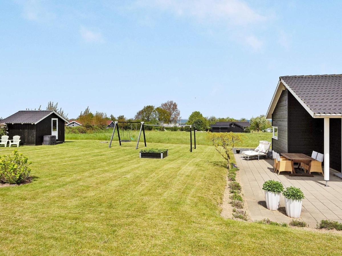 7 Person Holiday Home In Nordborg Exteriör bild