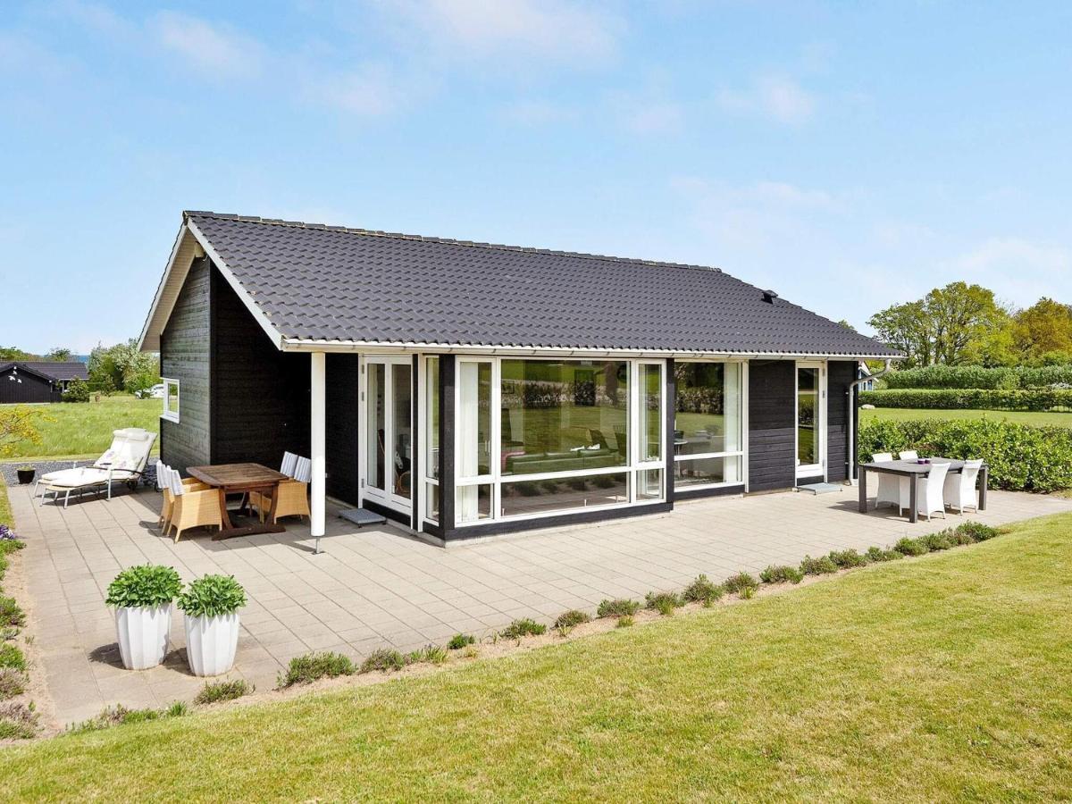 7 Person Holiday Home In Nordborg Exteriör bild
