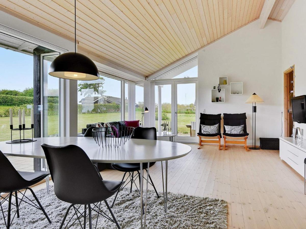 7 Person Holiday Home In Nordborg Exteriör bild