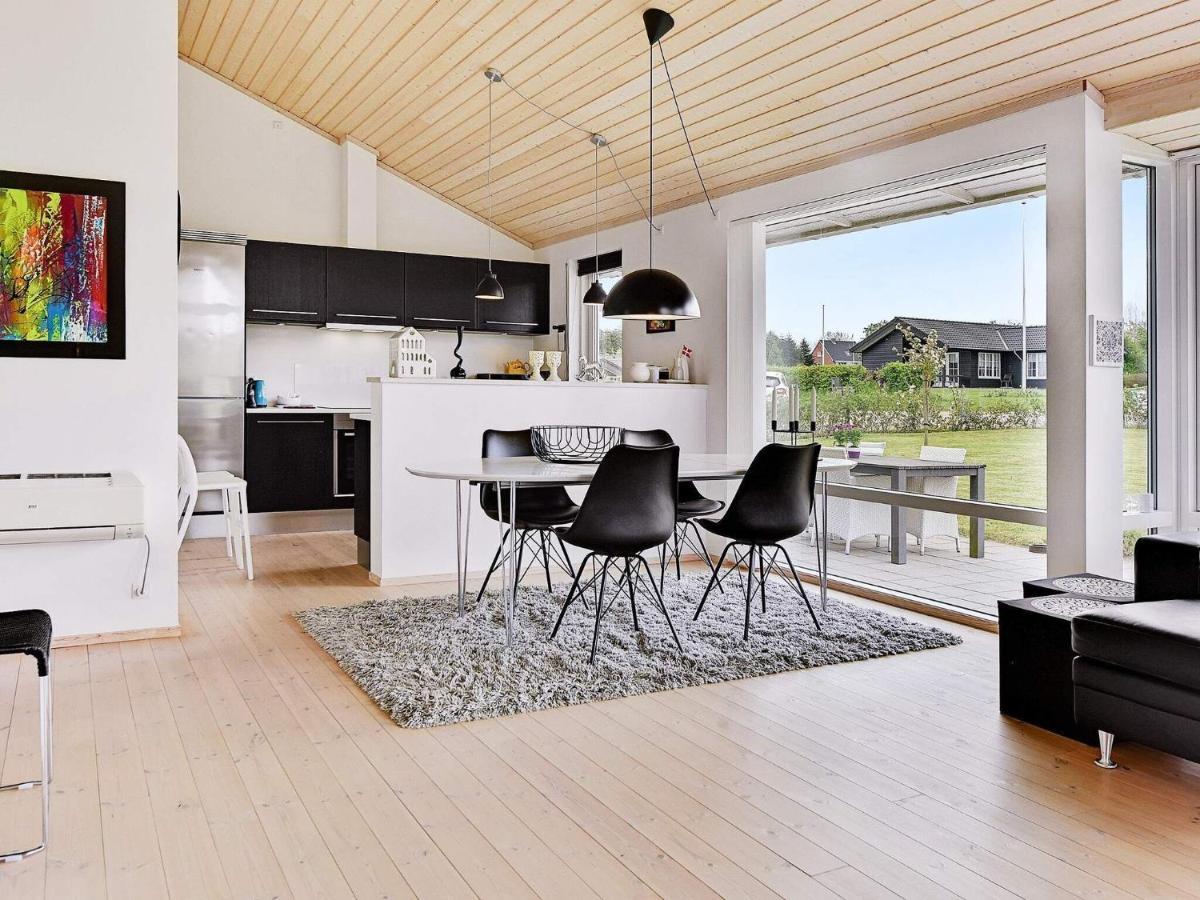 7 Person Holiday Home In Nordborg Exteriör bild