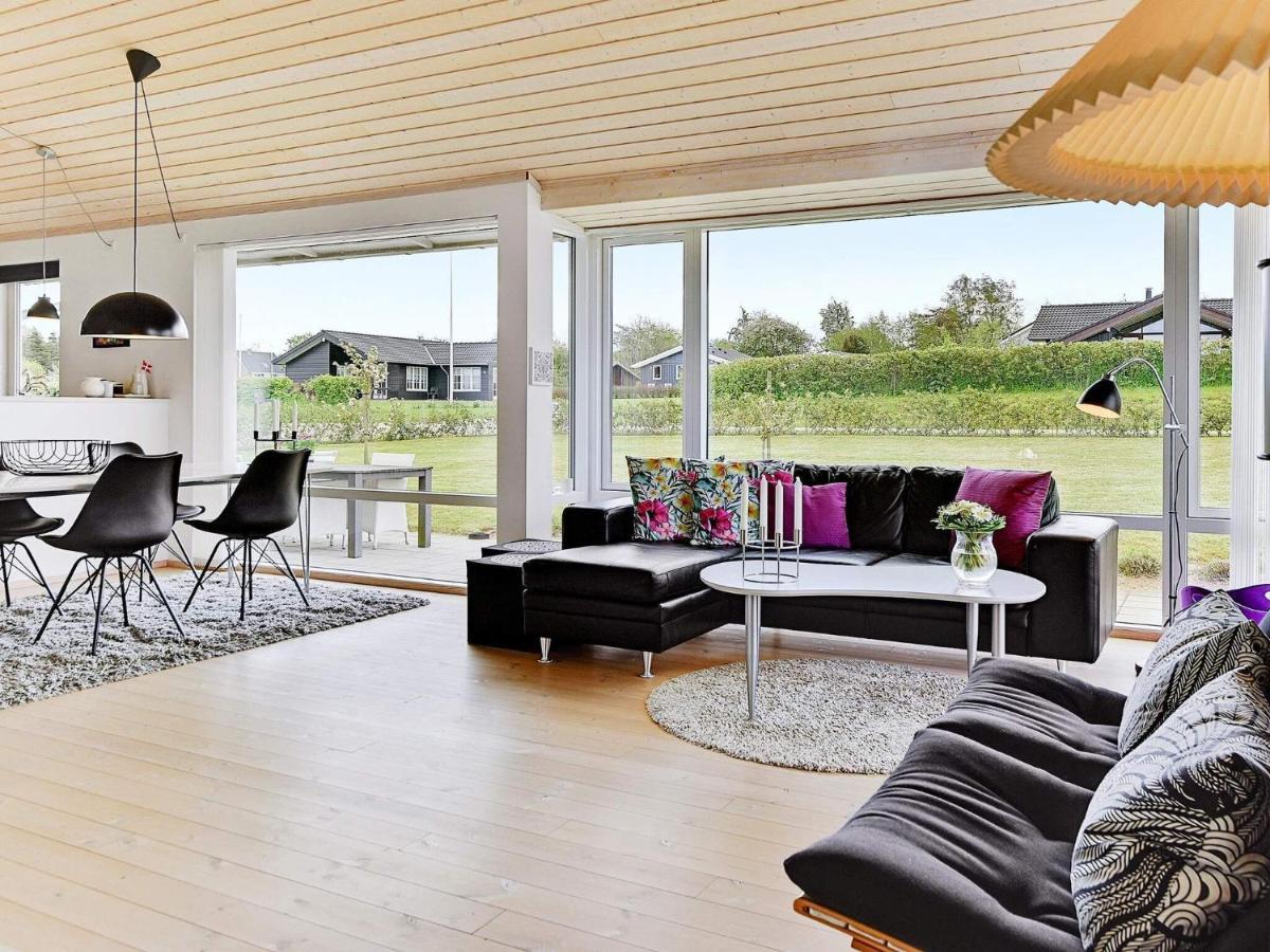 7 Person Holiday Home In Nordborg Exteriör bild